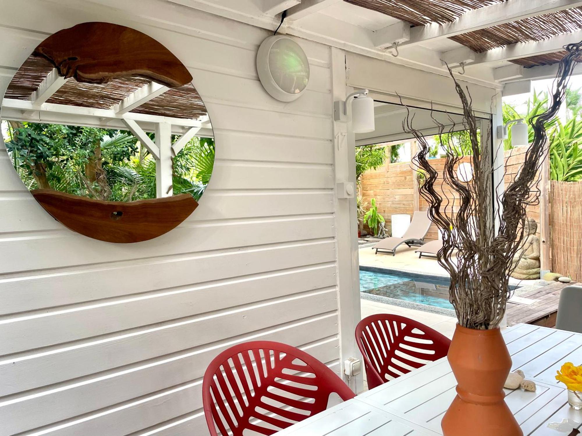 17 Les Palmes - Maison de charme - Piscine privée et accès plage Sainte-Anne  Extérieur photo